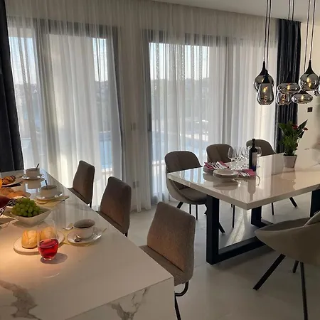 Karla Villa Trogir