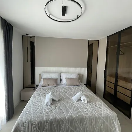 Karla Villa Trogir